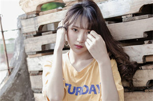 上海品茶工作室：Night Shanghai snacks revealed! Explore the taste bud feast of the night market!